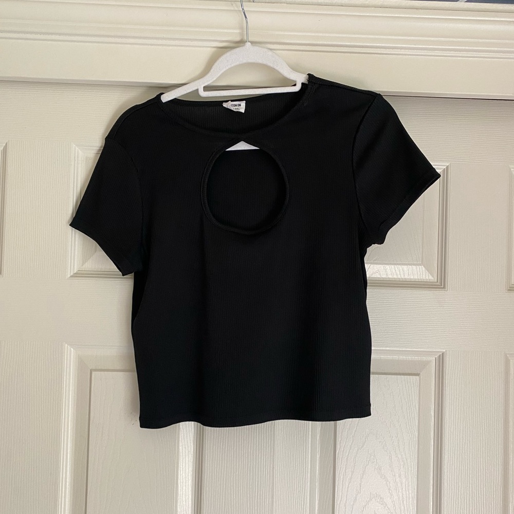 Cotton On Cropped Top